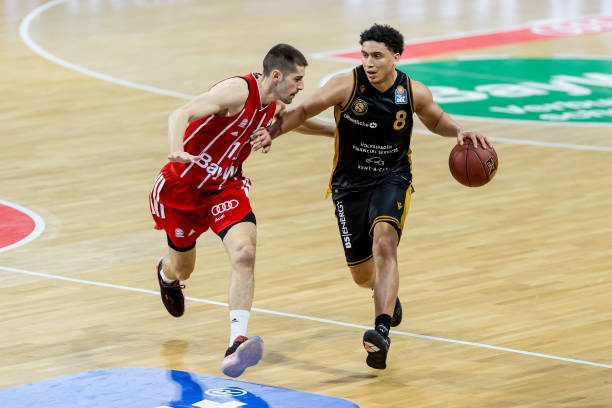 情绪上容易 情绪上容易