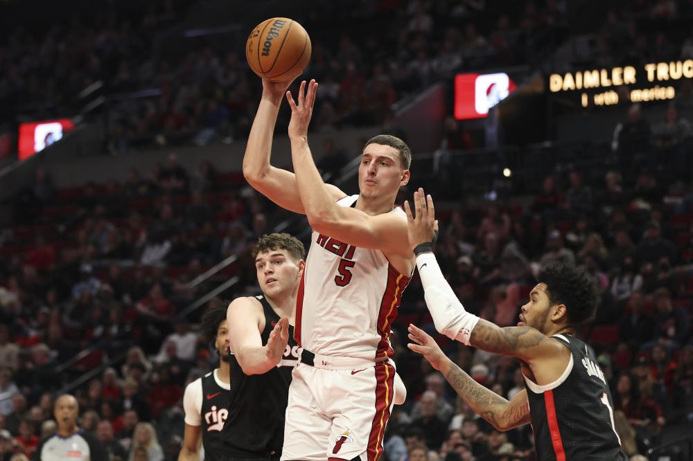 们的坚持不 们的坚持不